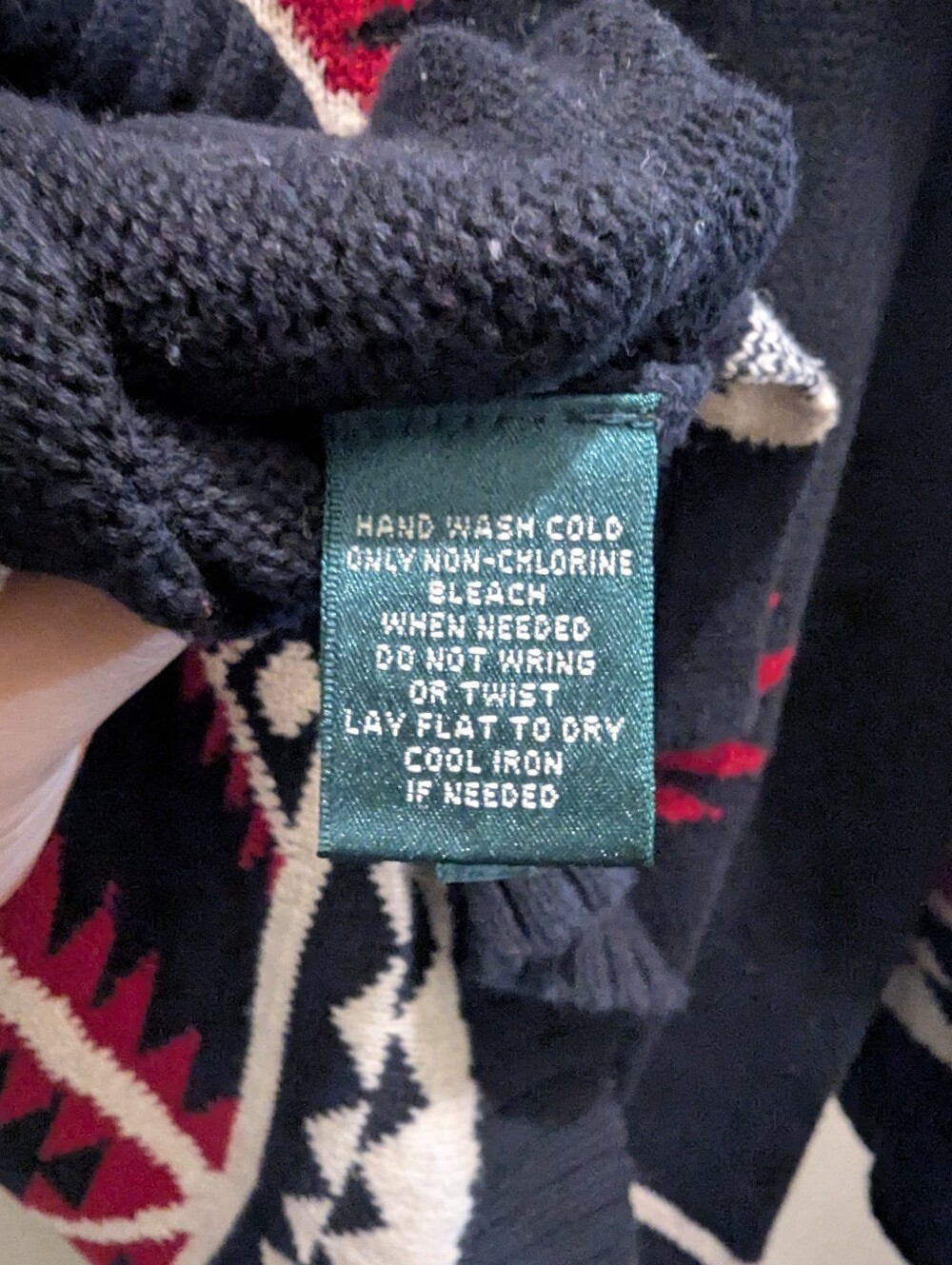 Ralph Lauren Black Aztec-Pattern Tunic Sweater w/ Red Accents Long Sleeves- L - Picture 11 of 15